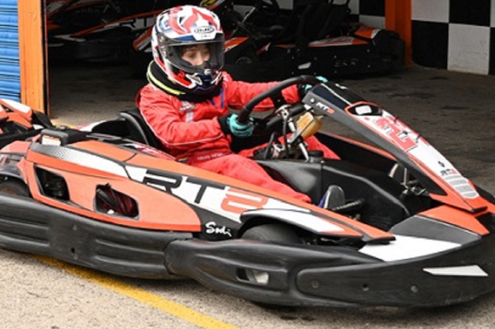 Circuito karting en Madrid: los 5 tipos de pilotos que vemos en pista, ¿cuál eres tú?